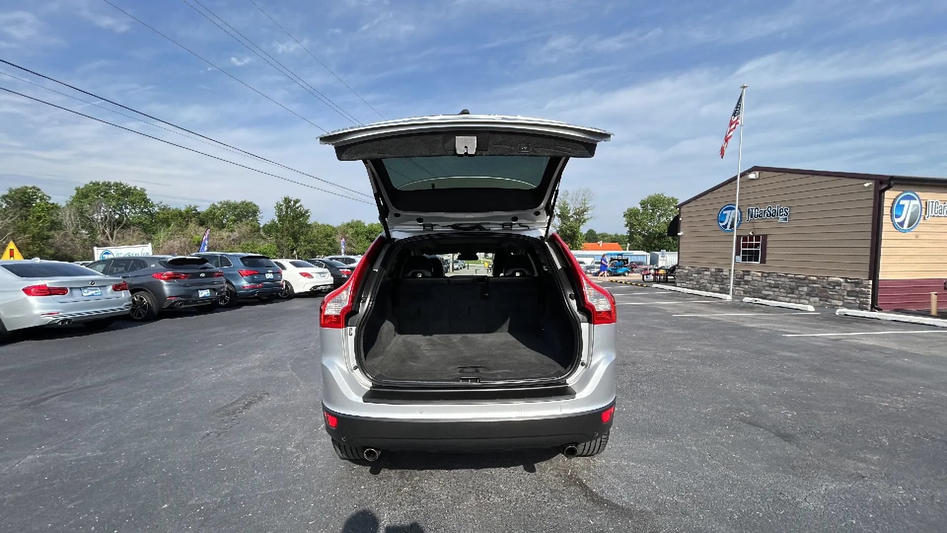 Used 2010 Volvo XC60 T6 AWD/4WD image 31