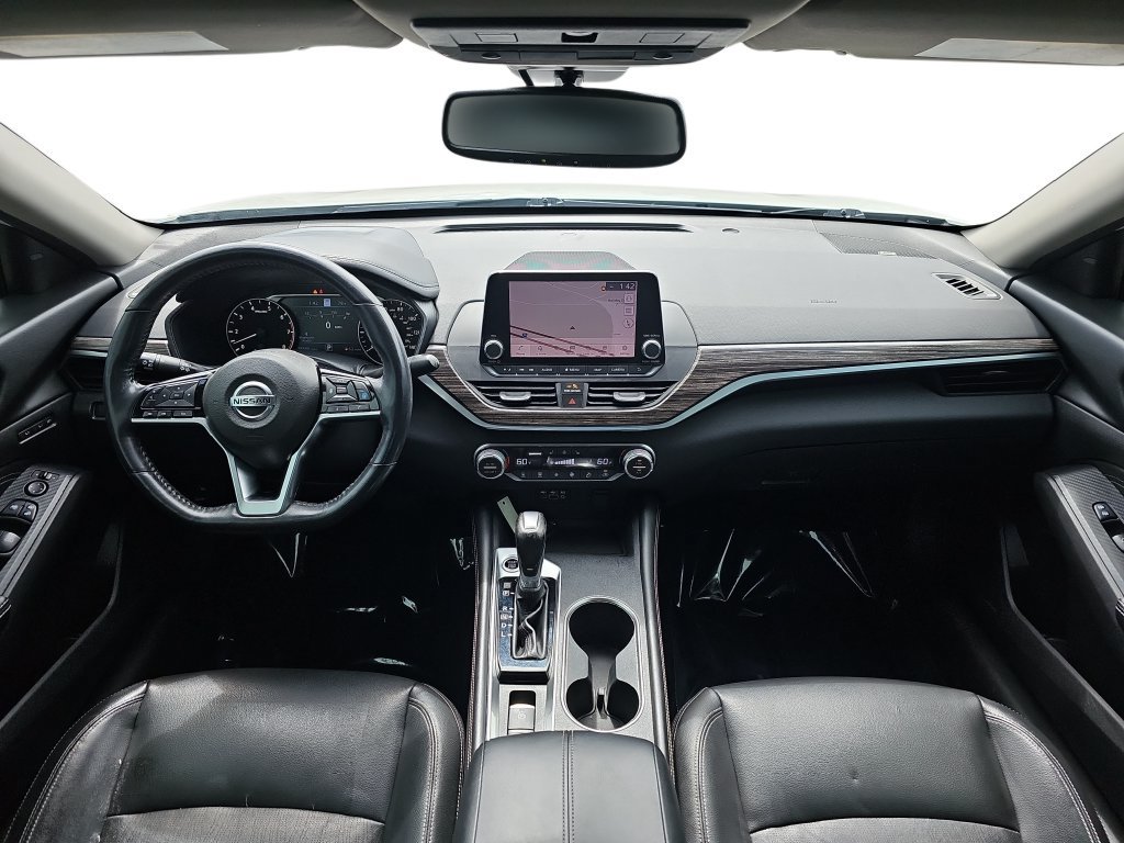 Used 2019 Nissan Altima 2.5 Platinum FWD image 13