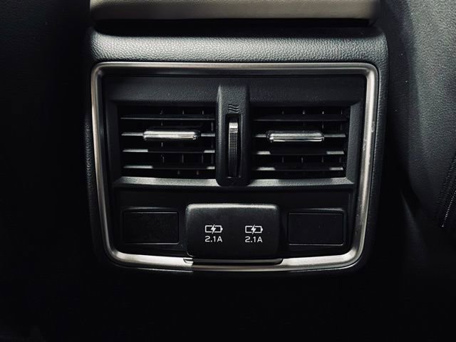 Used 2022 Subaru Forester Premium image 21