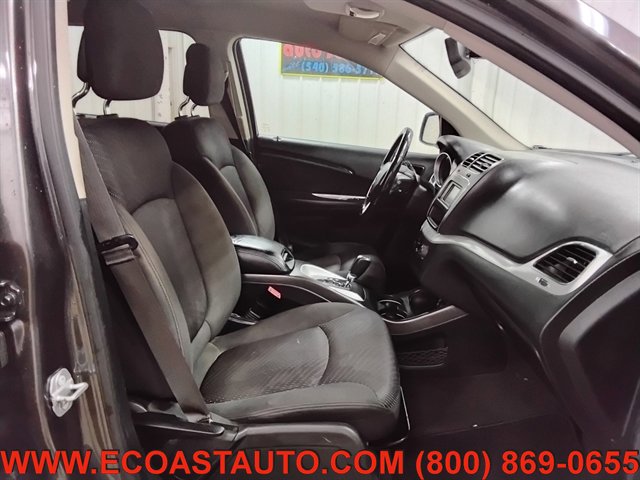 Used 2018 Dodge Journey SE w/ Connectivity Group image 15