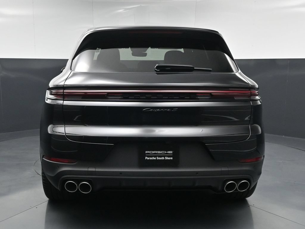 New 2026 Porsche Cayenne S AWD/4WD image 9