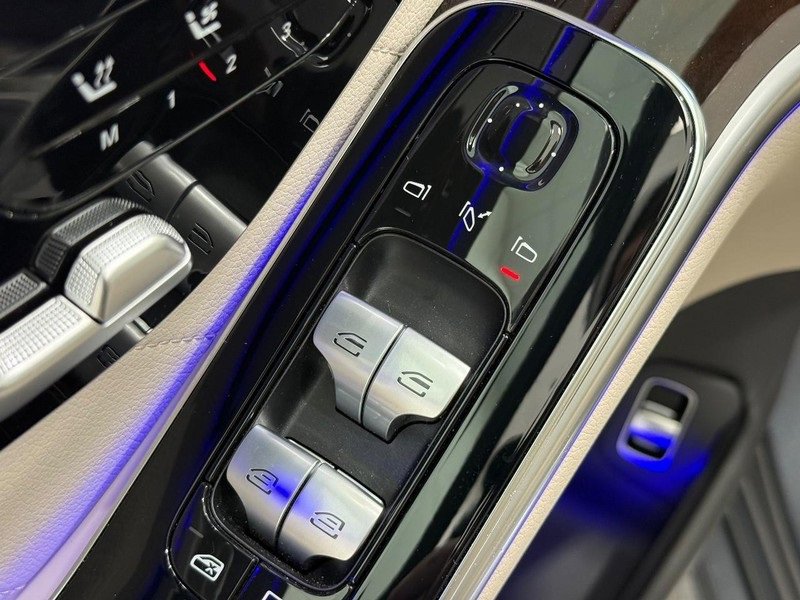 Certified 2026 Mercedes-Benz S 580 4MATIC Sedan image 18