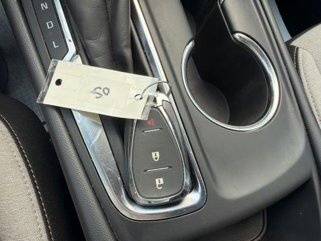 Used 2024 Chevrolet Equinox LS FWD image 30