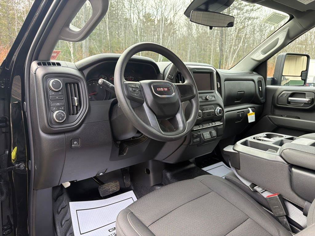 New 2026 GMC Sierra 2500 Pro w/ X31 Off-Road Package AWD/4WD image 11