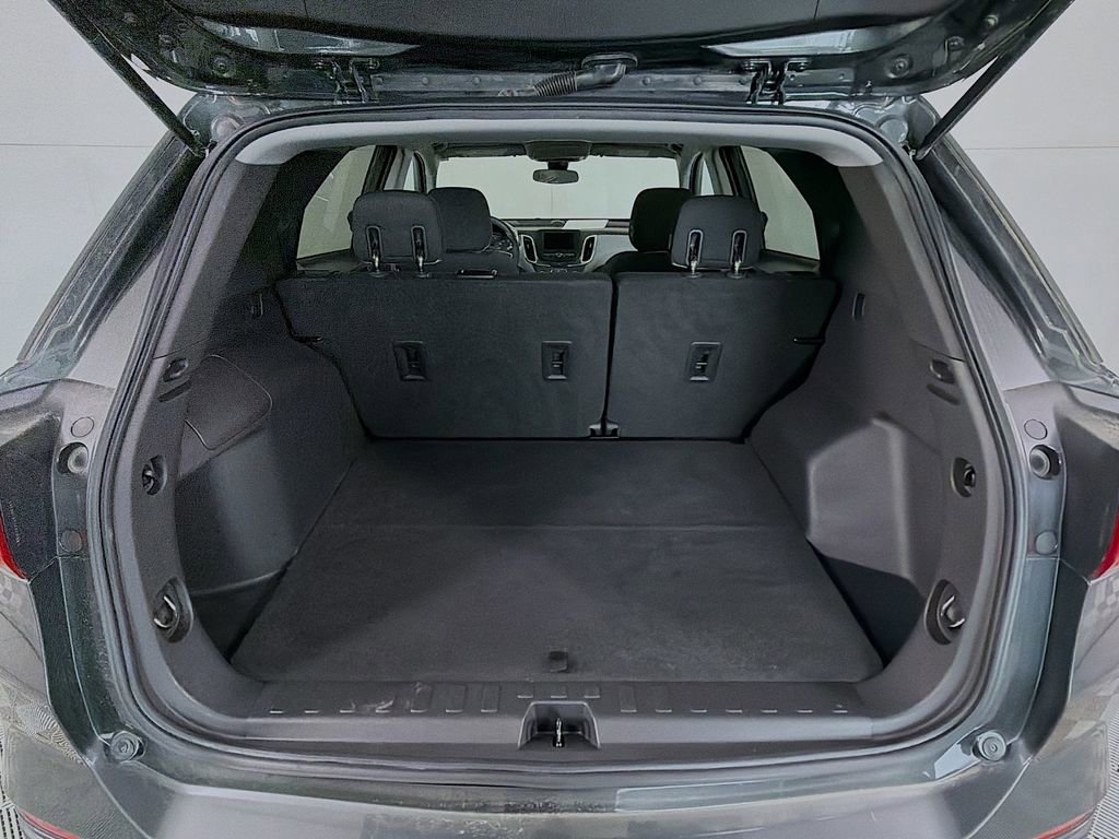 Used 2020 Chevrolet Equinox LS w/ LS Convenience Package image 26