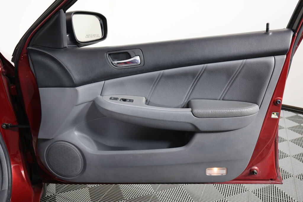 Used 2007 Honda Accord EX-L image 25