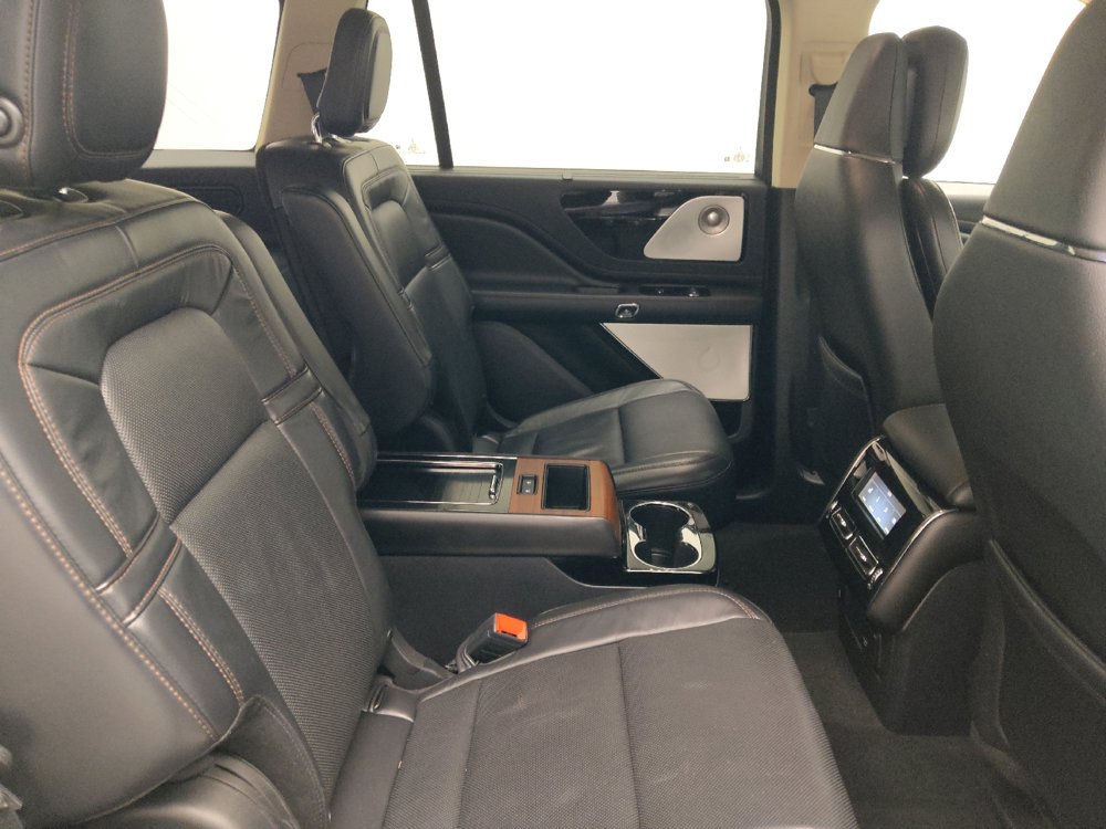 Used 2020 Lincoln Aviator Reserve w/ Equipment Group 202A AWD/4WD image 19