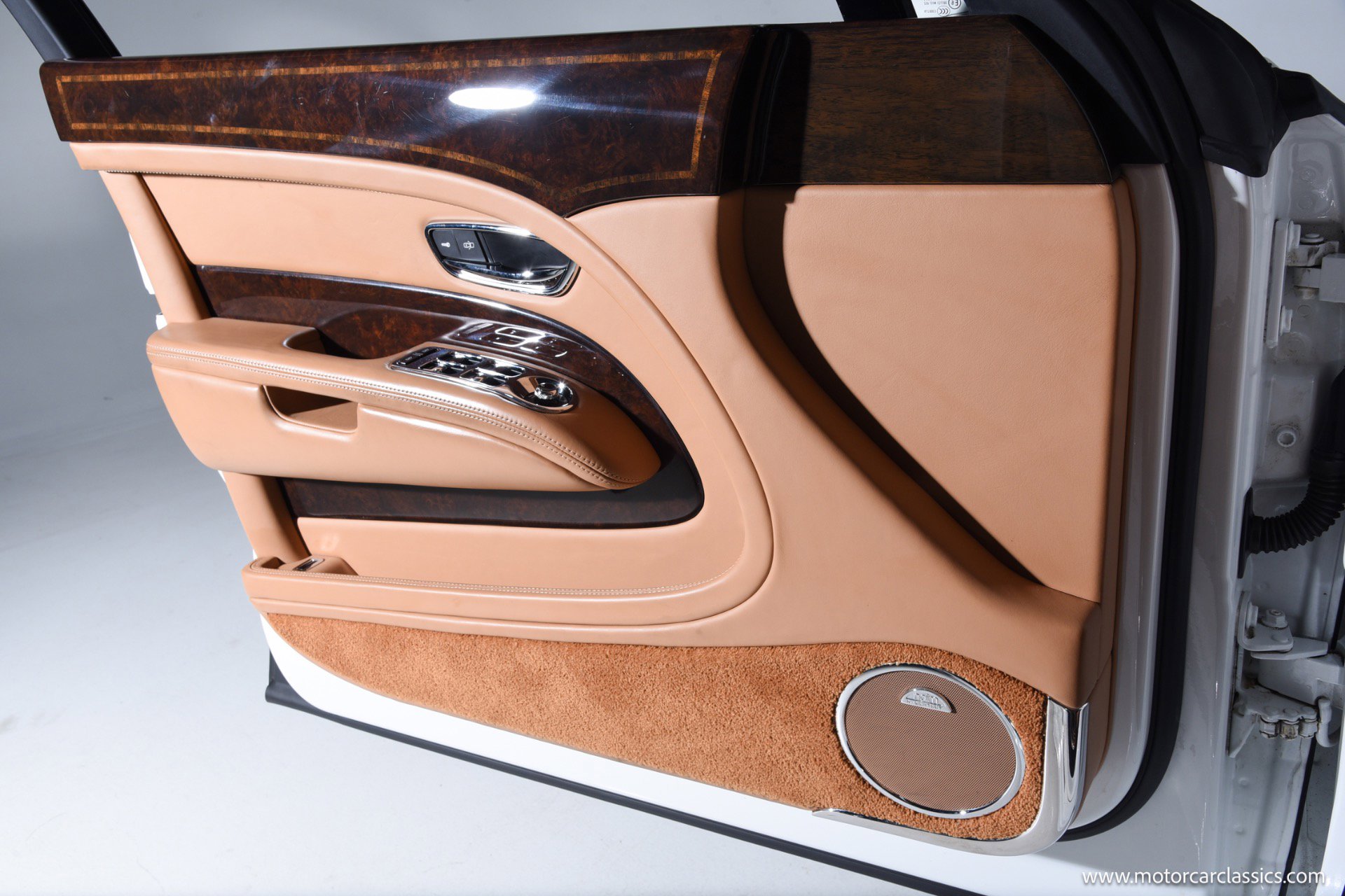 Used 2012 Bentley Mulsanne RWD image 36
