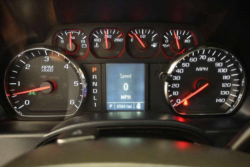 Used 2017 Chevrolet Silverado 3500 W/T AWD/4WD image 14