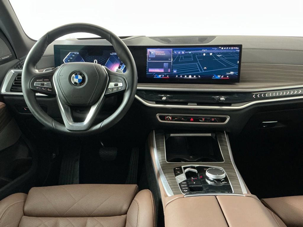 Used 2025 BMW X5 xDrive40i w/ Climate Comfort Package AWD/4WD image 9