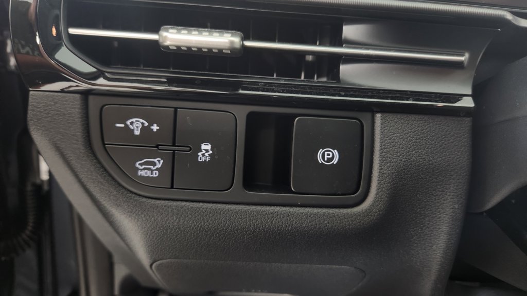 New 2026 Kia Sportage EX AWD/4WD image 21