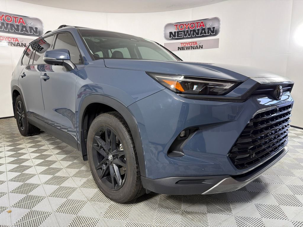 Used 2024 Toyota Grand Highlander Platinum image 1