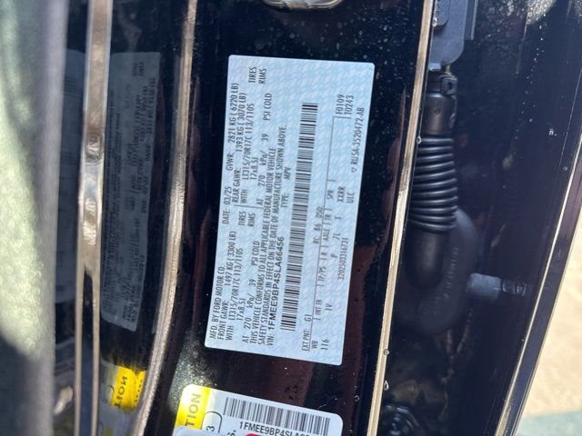 Used 2025 Ford Bronco Badlands image 40