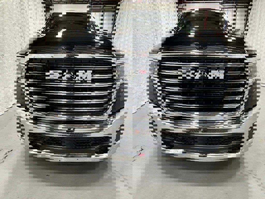 Used 2025 RAM 1500 Laramie image 2