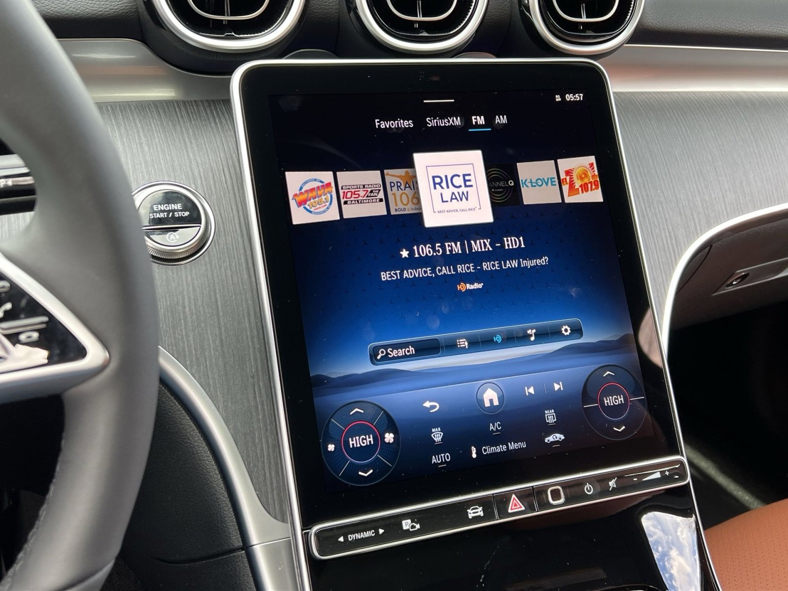 New 2026 Mercedes-Benz C 300 4MATIC Sedan image 16