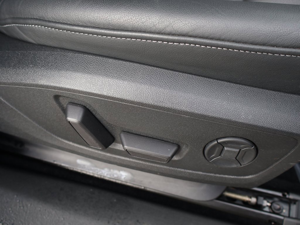 Used 2023 Audi Q4 e-tron Premium Plus w/ Premium Plus image 35