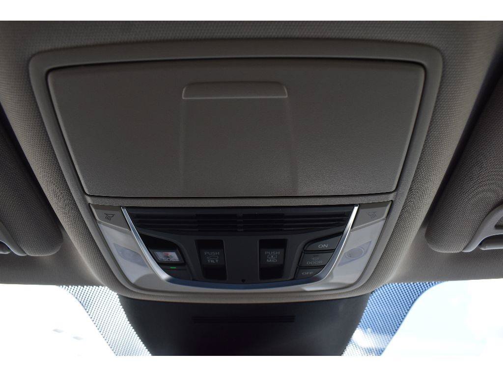 New 2026 Acura MDX FWD image 18