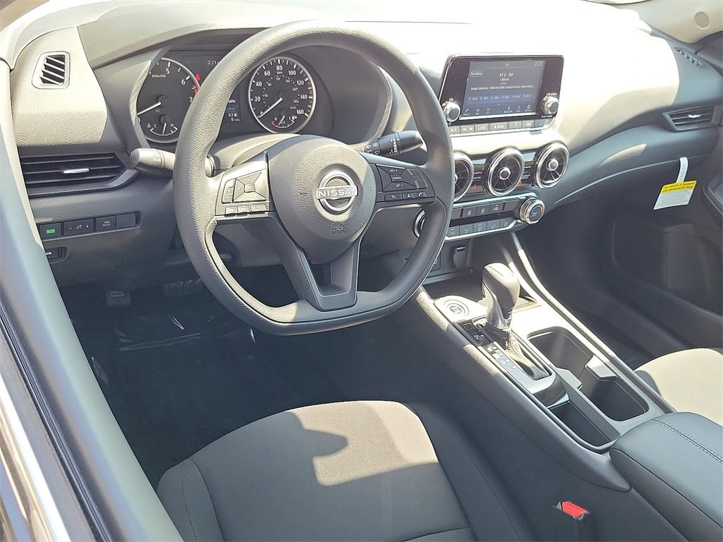 New 2025 Nissan Sentra S image 4