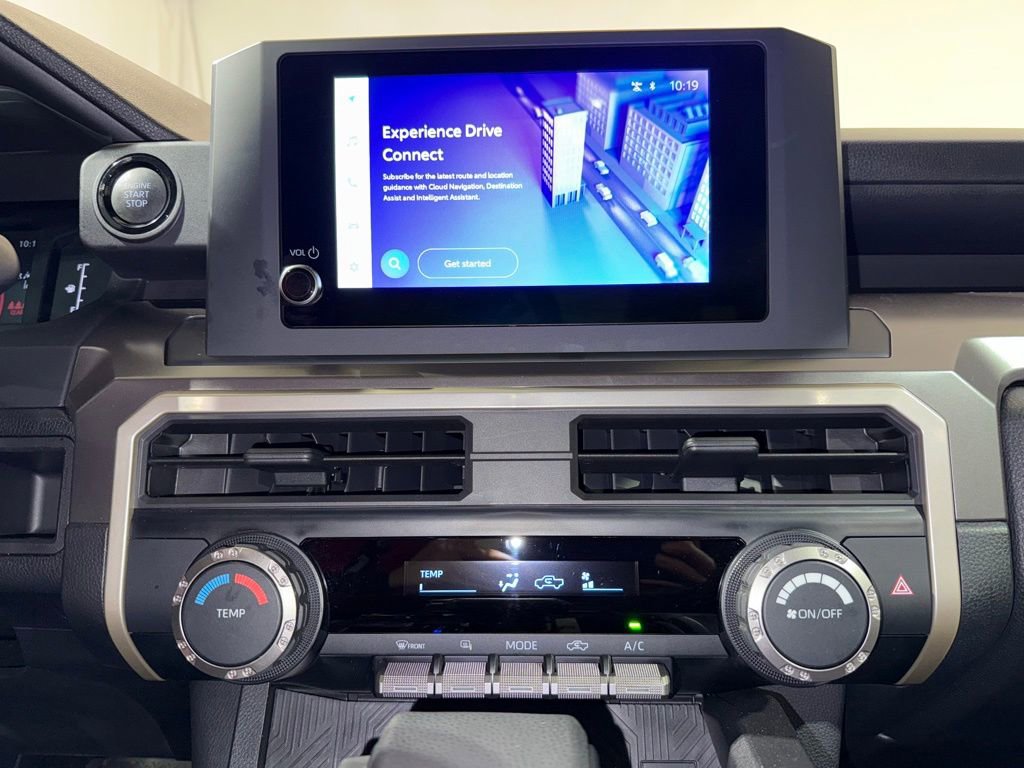 Certified 2025 Toyota Tacoma SR5 AWD/4WD image 24