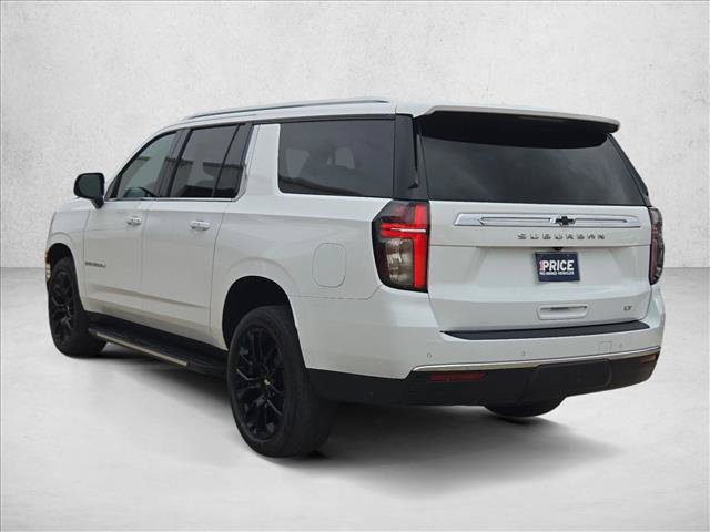 Used 2022 Chevrolet Suburban LT w/ LT Signature Package AWD/4WD image 8