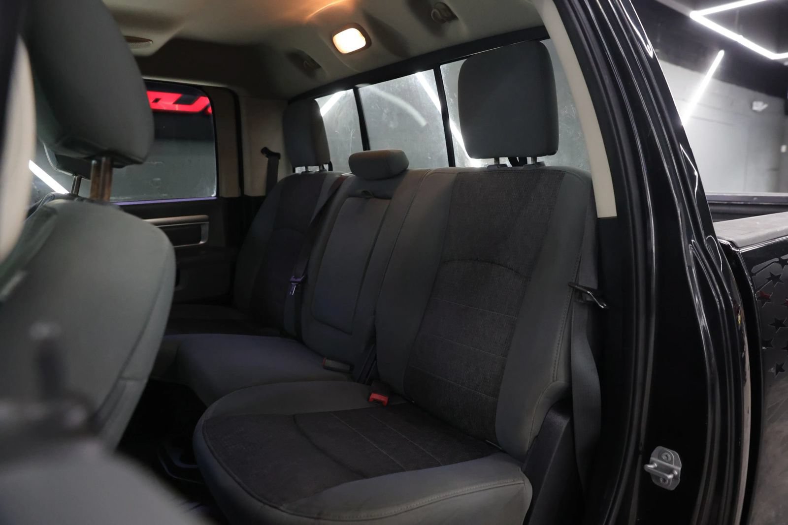 Used 2016 RAM 1500 Lone Star RWD image 17