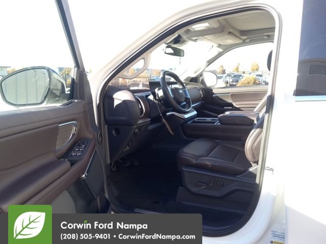 New 2025 Ford Expedition Platinum w/ Platinum Ultimate Package image 9