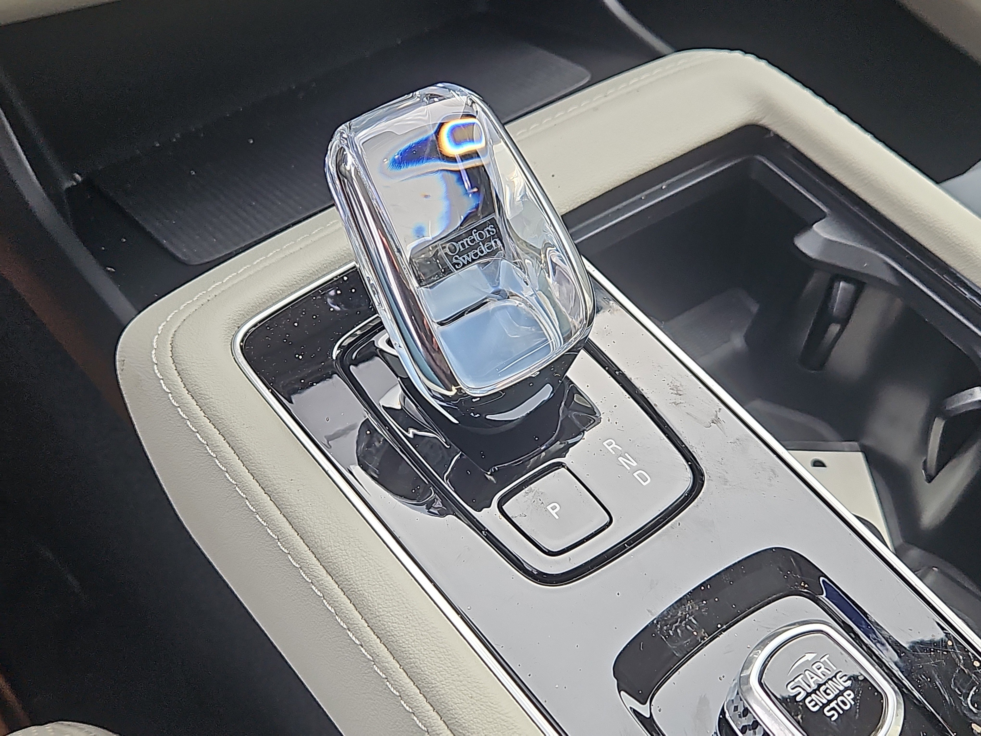 New 2026 Volvo XC90 T8 Ultra w/ Protection Package Premier image 19