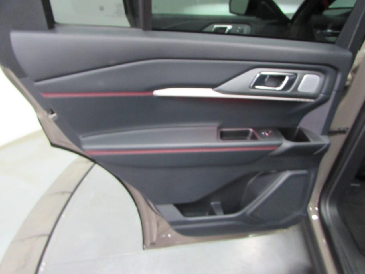 New 2026 Ford Explorer ST w/ Sun And Sound Package image 23