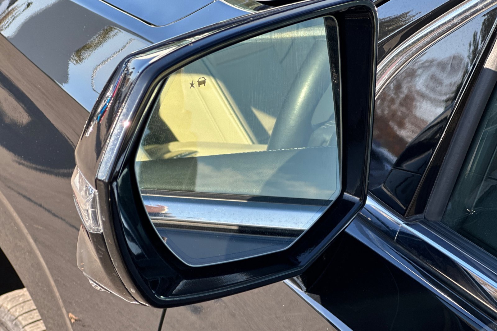 Certified 2024 Cadillac Escalade Premium Luxury image 53