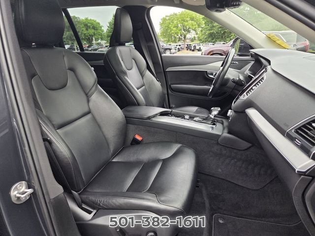 Used 2022 Volvo XC90 T5 Momentum AWD/4WD image 19