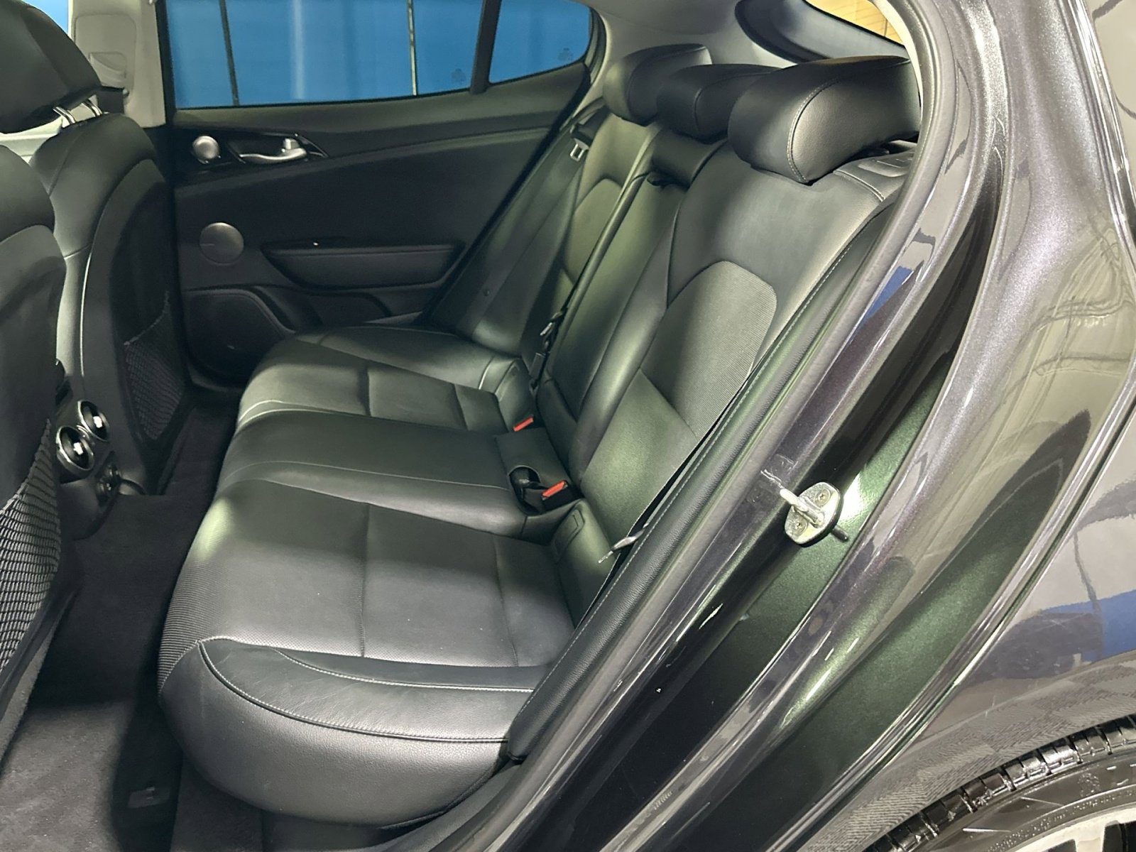 Used 2019 Kia Stinger Premium image 32