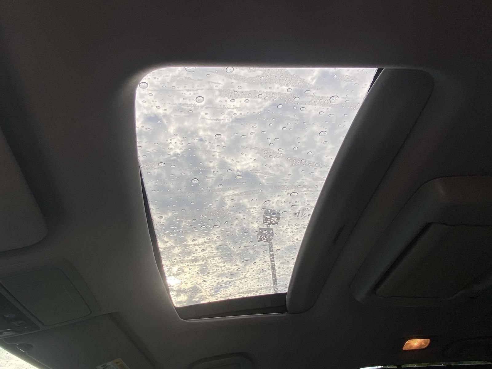 Used 2019 Honda Pilot Elite image 17