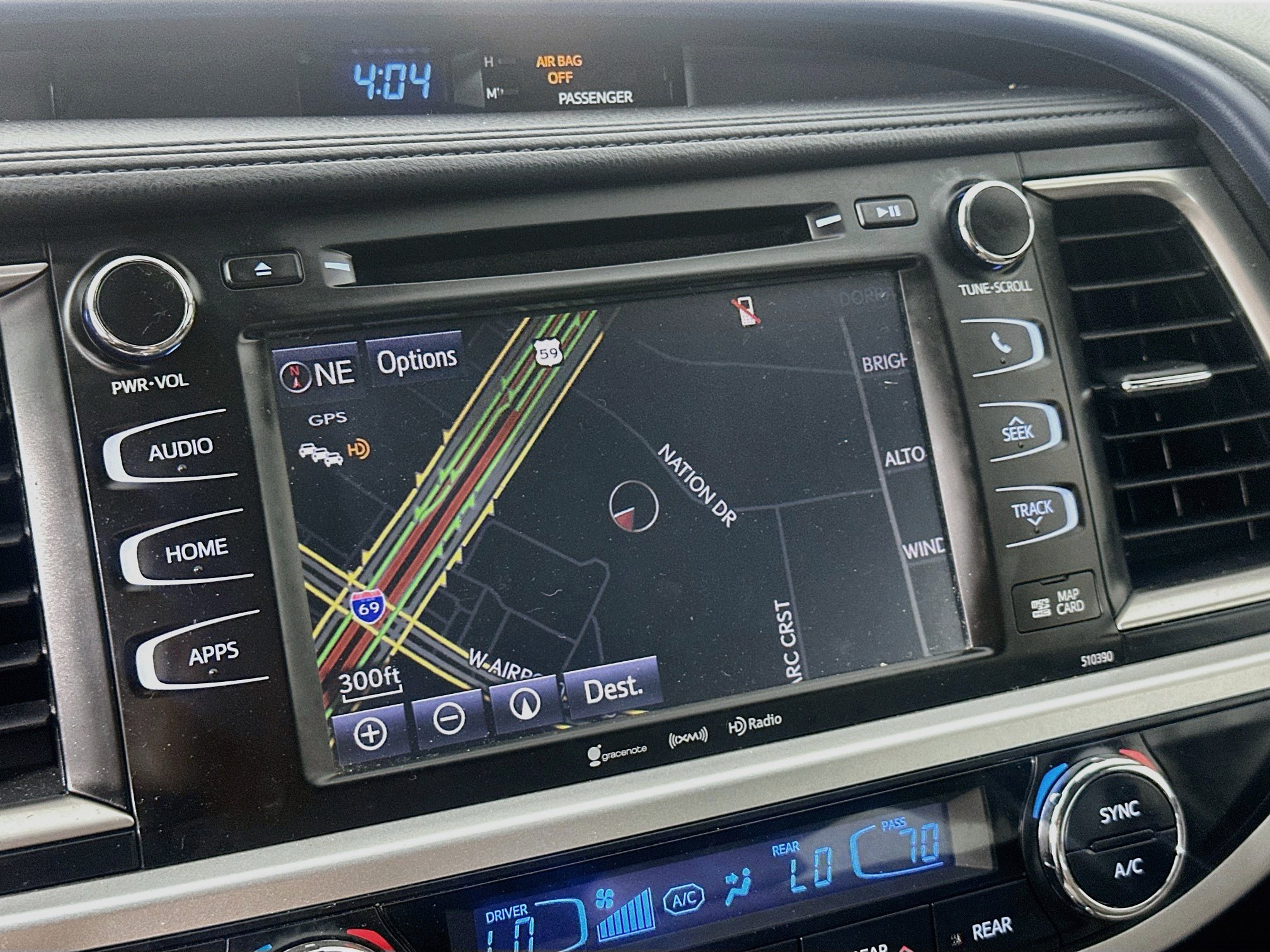 Used 2019 Toyota Highlander XLE FWD image 22