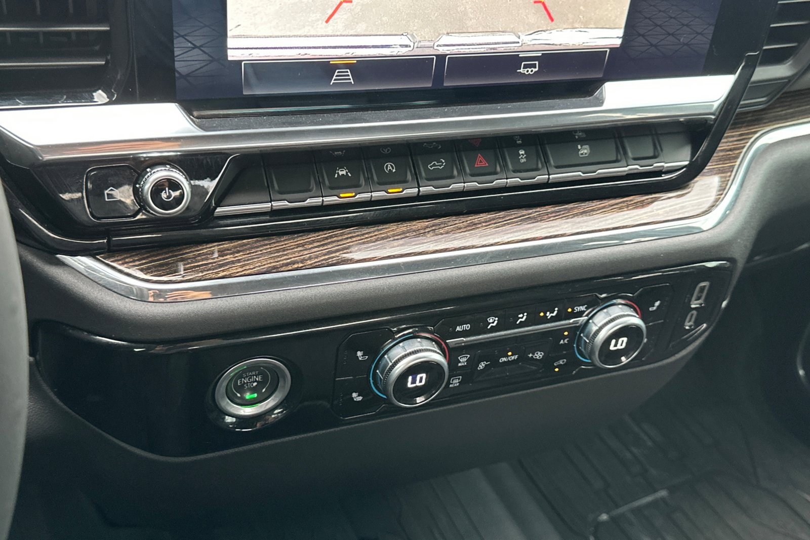 Used 2024 GMC Sierra 1500 Elevation w/ LPO, Elevation Black Package image 26