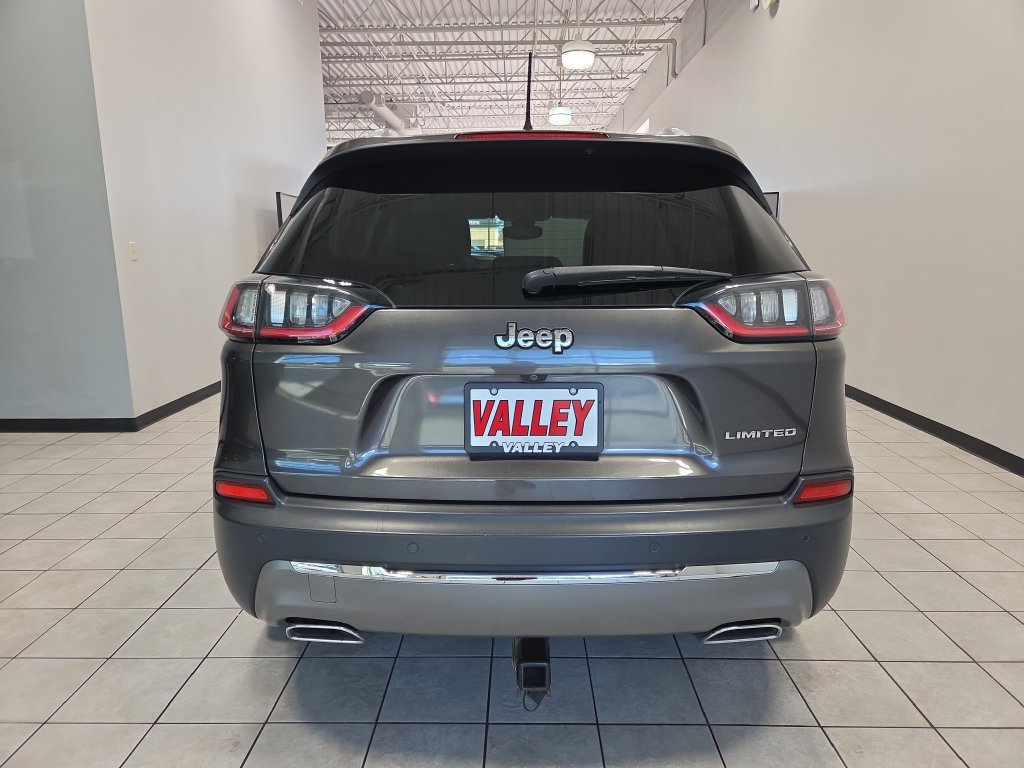 Used 2019 Jeep Cherokee Limited FWD image 9