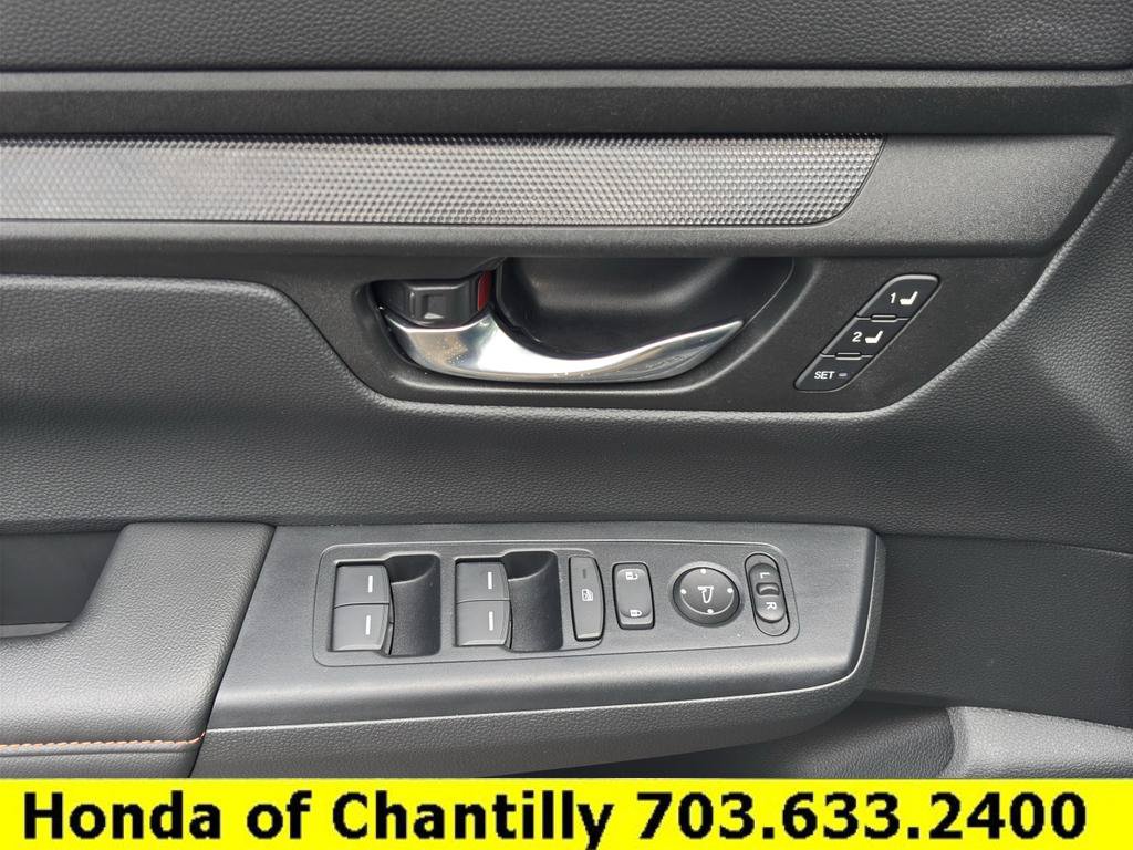 Used 2025 Honda CR-V Sport-L image 23