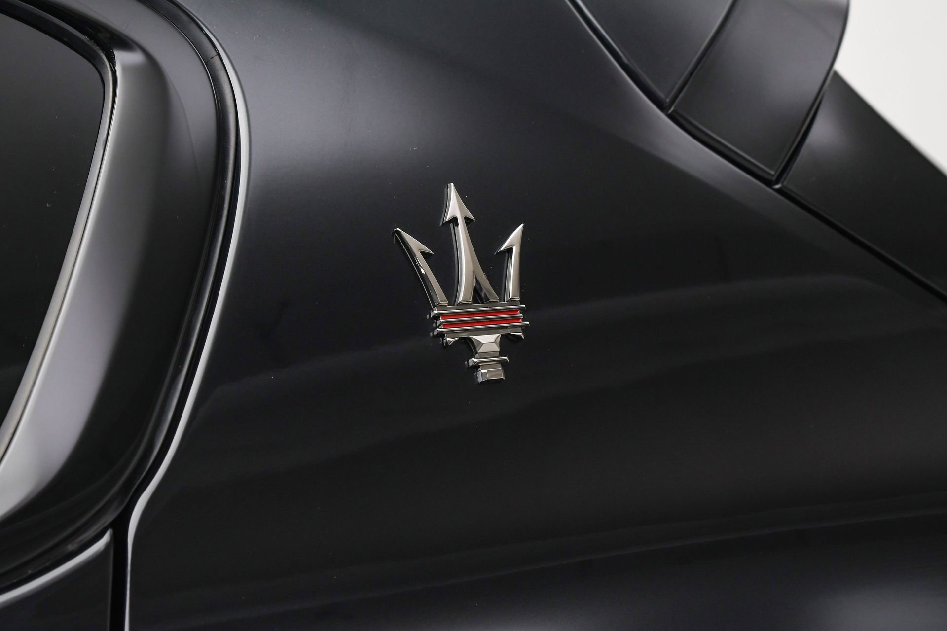 New 2025 Maserati Grecale Trofeo image 32