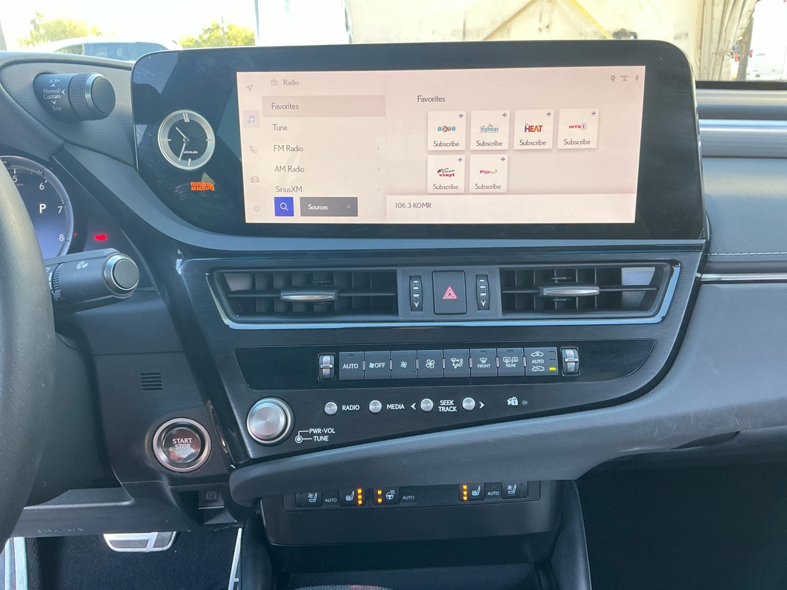 Used 2023 Lexus ES 350 F Sport image 12