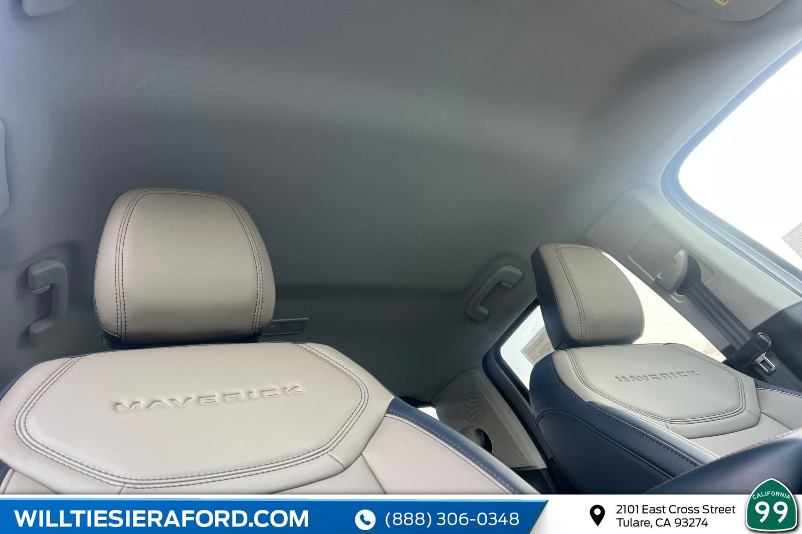 New 2025 Ford Maverick Lariat w/ 4K Tow Package image 17