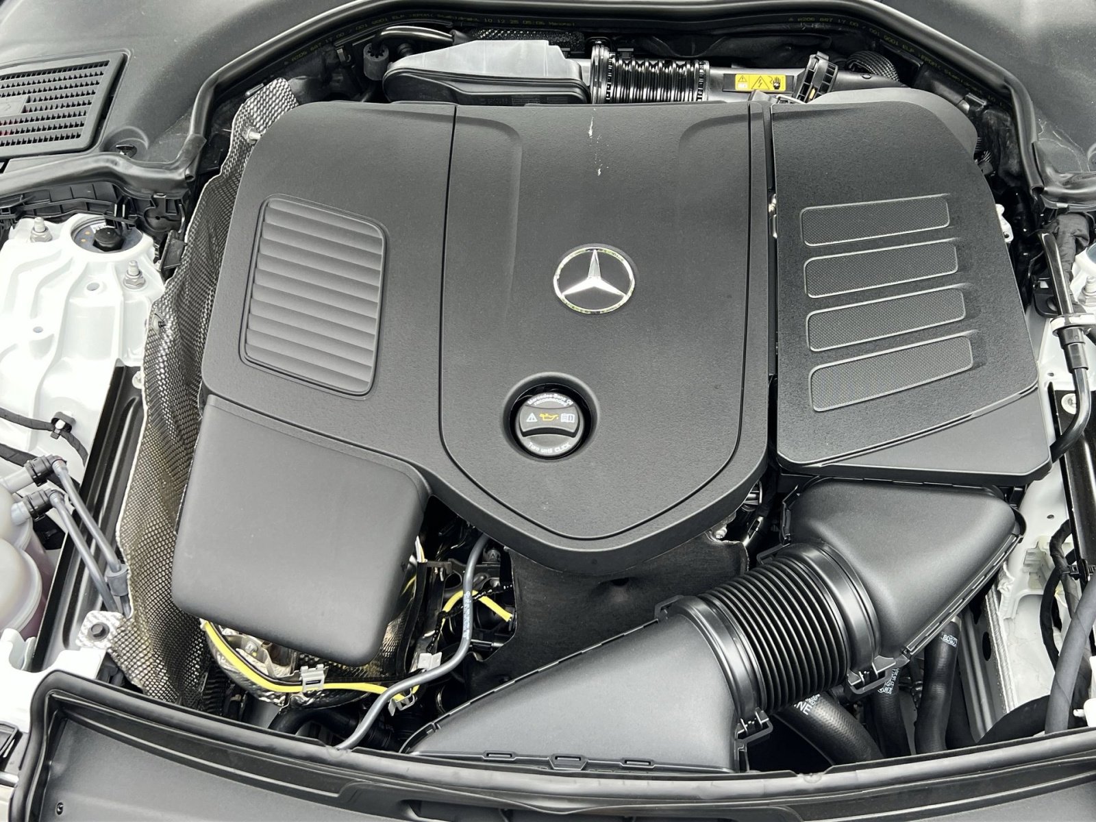 New 2026 Mercedes-Benz C 300 4MATIC Sedan image 34