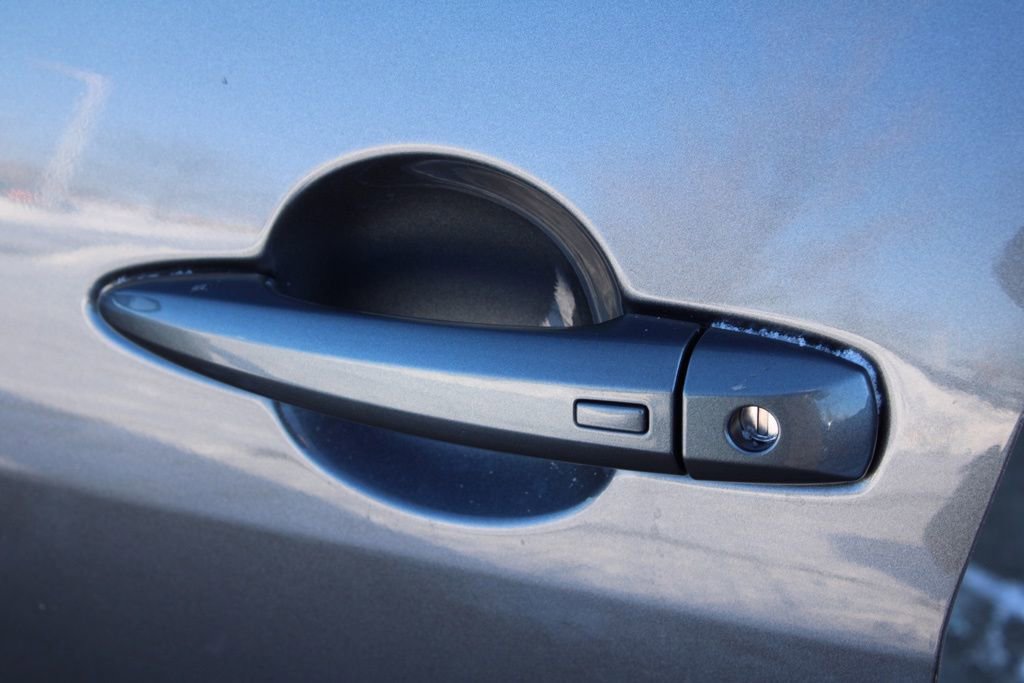 Used 2025 Nissan Sentra SV image 14