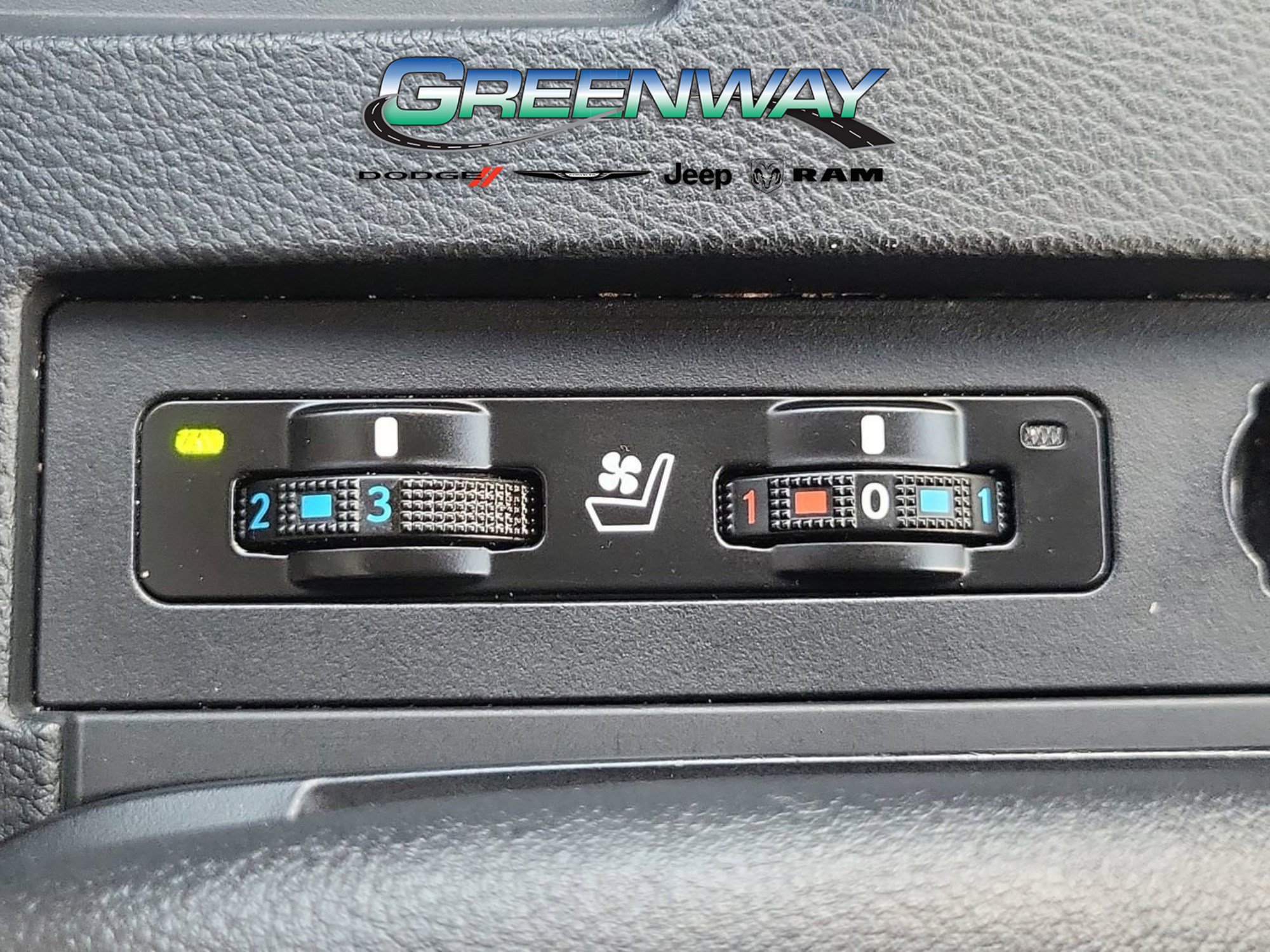 Used 2013 Lexus RX 350 AWD image 24