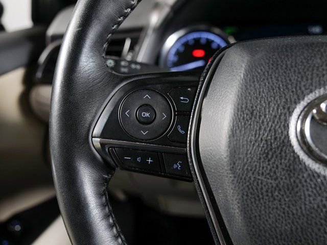 Used 2019 Toyota Camry XLE w/ Navigation Package image 24