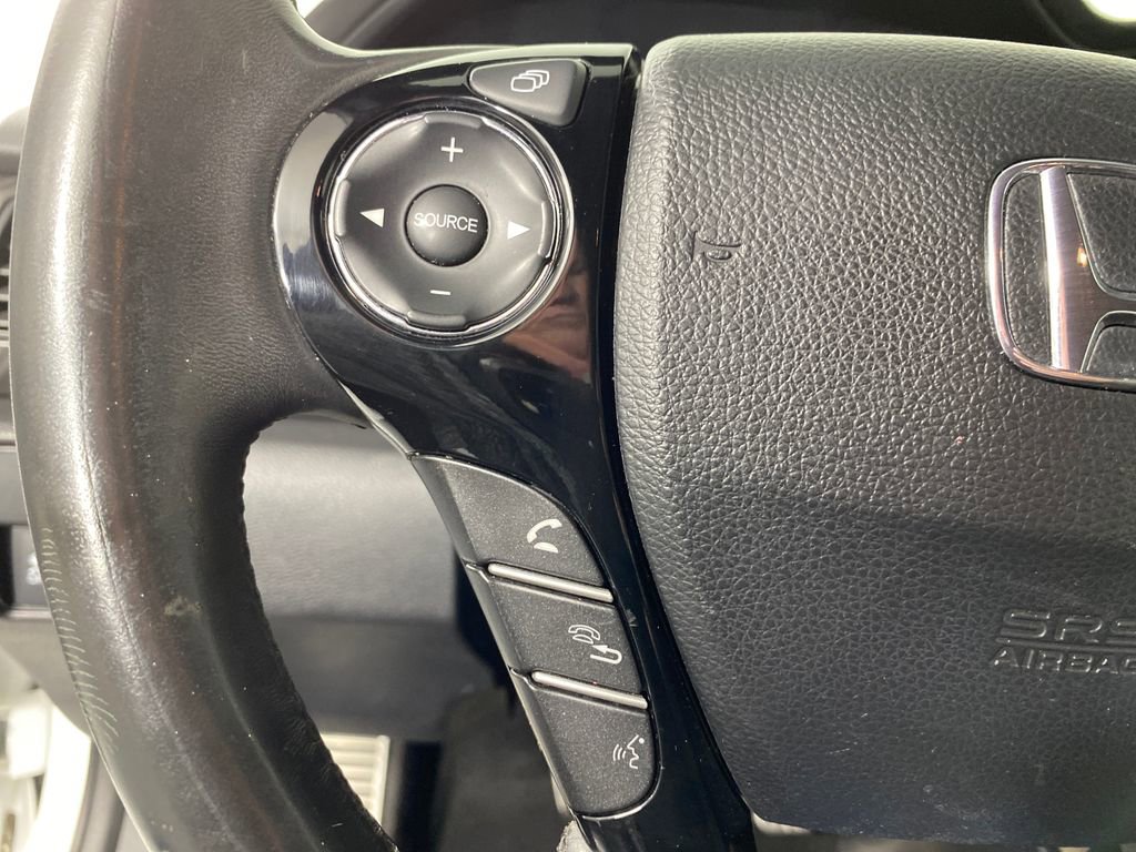 Used 2016 Honda Accord Sport image 14