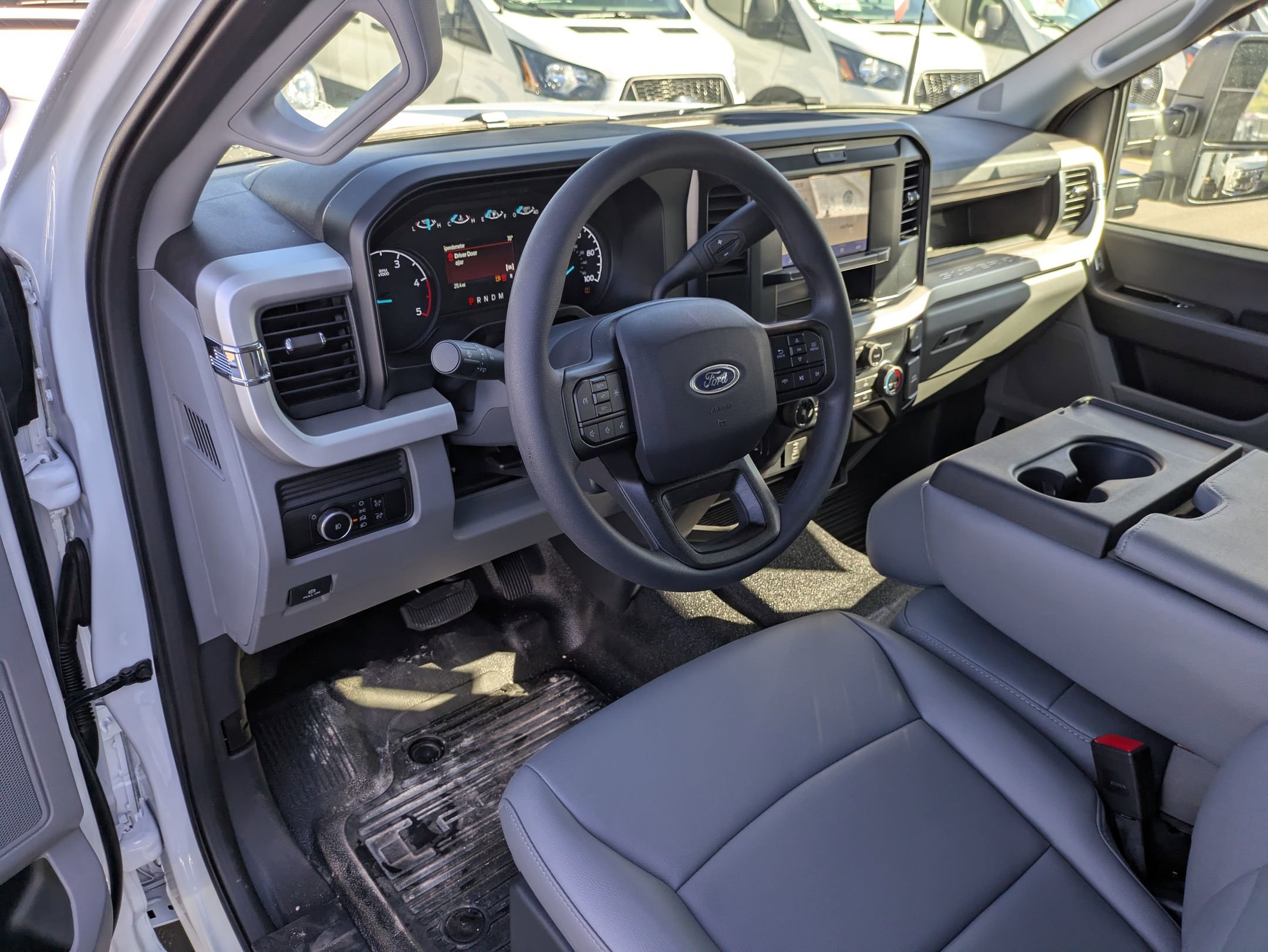 New 2026 Ford F550 4x4 Supercab Super Duty image 12