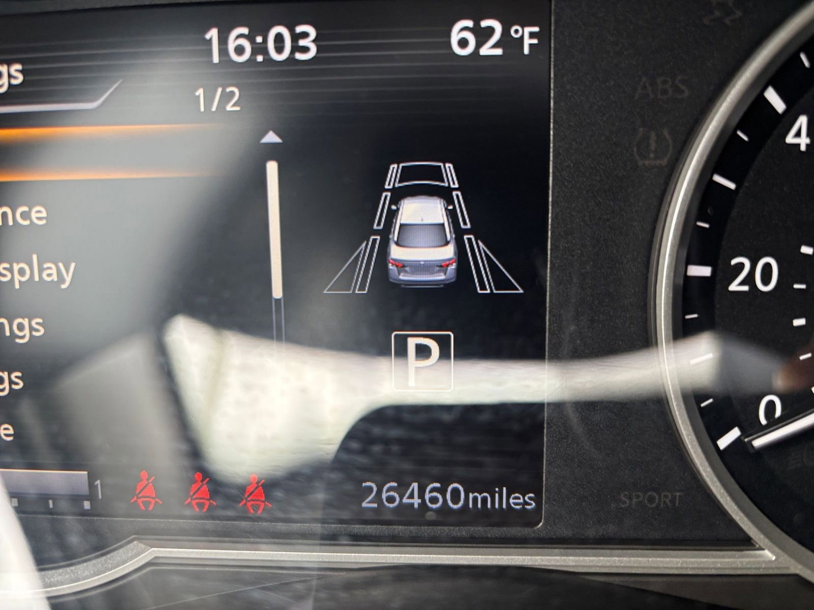 Used 2025 Nissan Versa SV FWD image 38