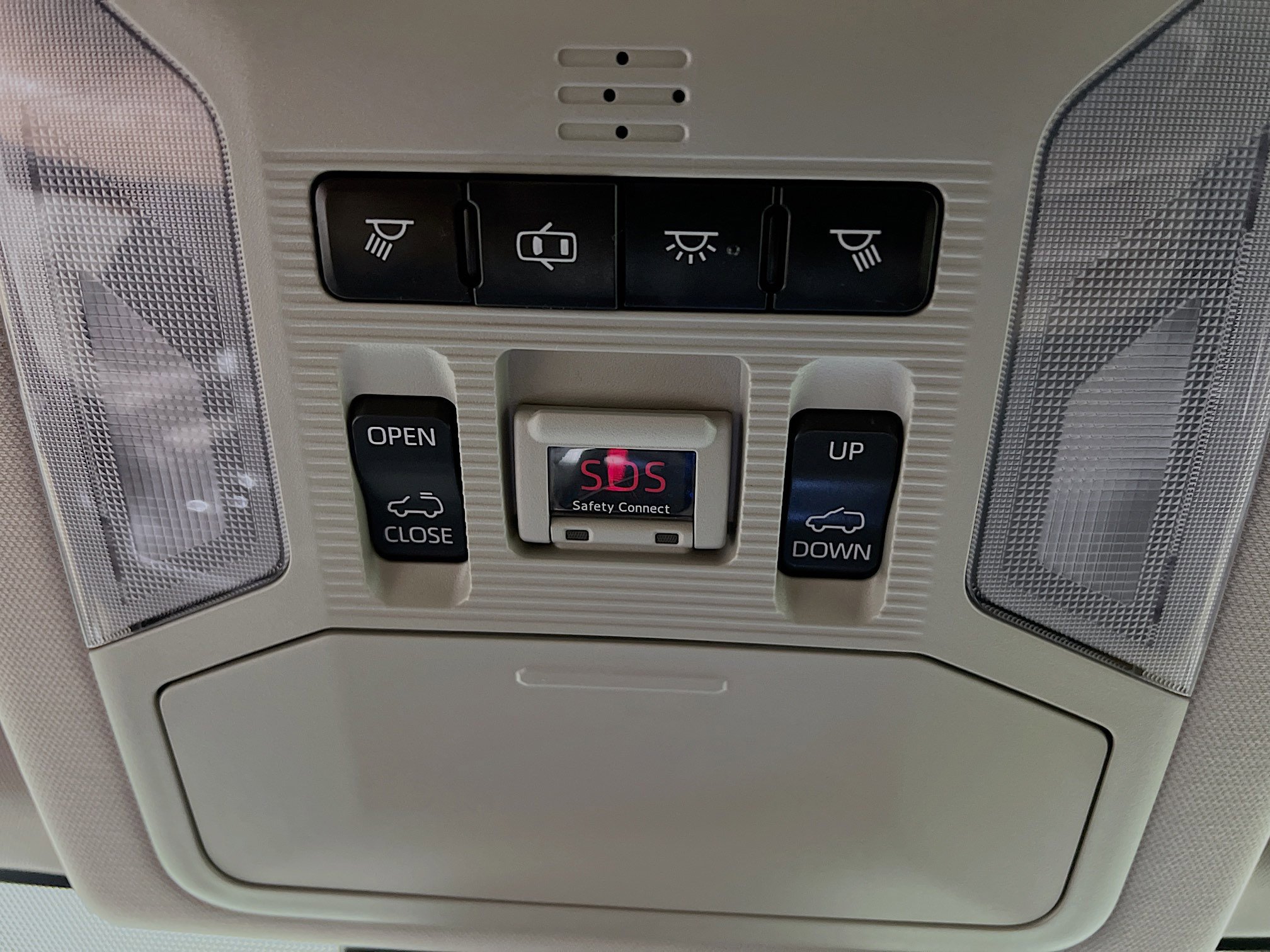 Used 2019 Toyota RAV4 Limited w/ Cold Weather Package image 21