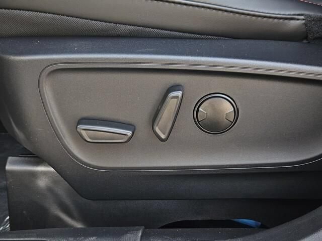 New 2026 Ford Escape ST-Line w/ Tech Pack #1 FWD image 21