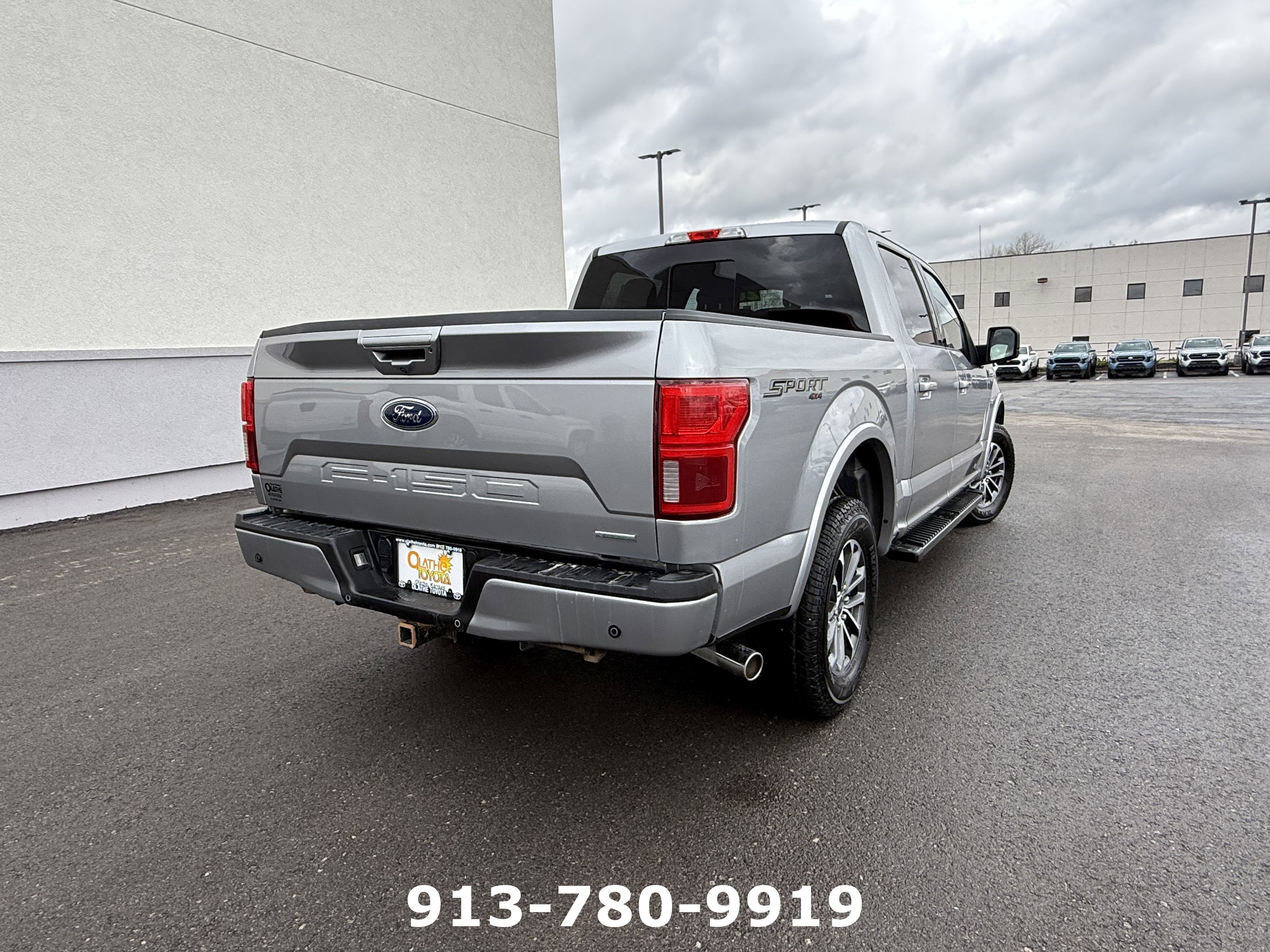 Used 2020 Ford F150 Lariat image 3