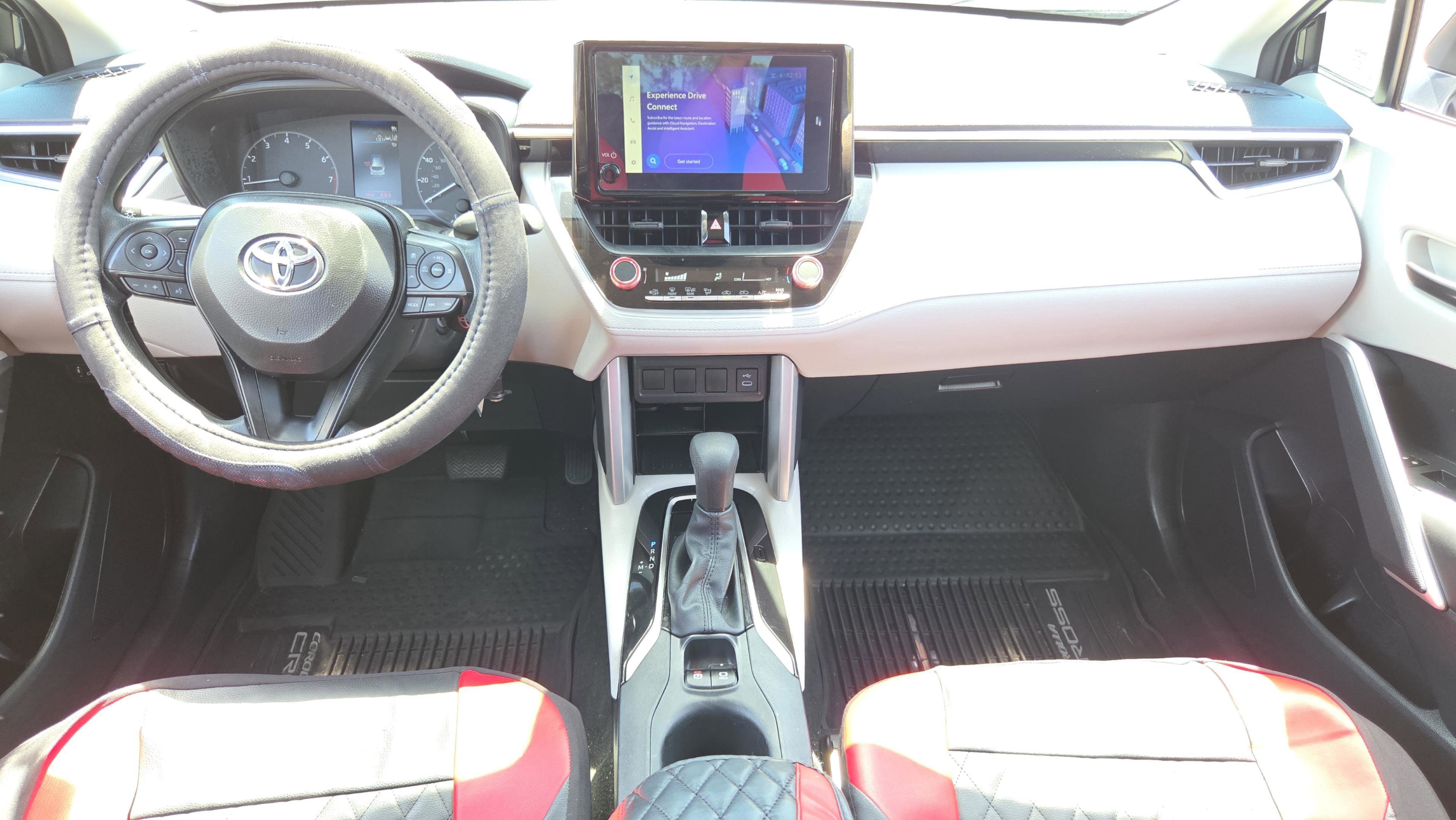 Certified 2024 Toyota Corolla Cross L FWD image 11